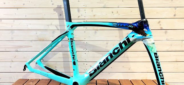 【 限定カラー 】BIANCHI OLTRE XR4 ビアンキ オルトレ フレームセット フライングイーグルカラー入荷いたしました