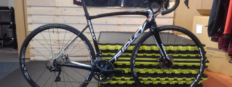 【RIDLEY FENIX SL DISC105完成車特価です】